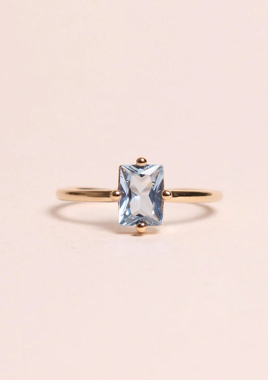Madeleine Blue